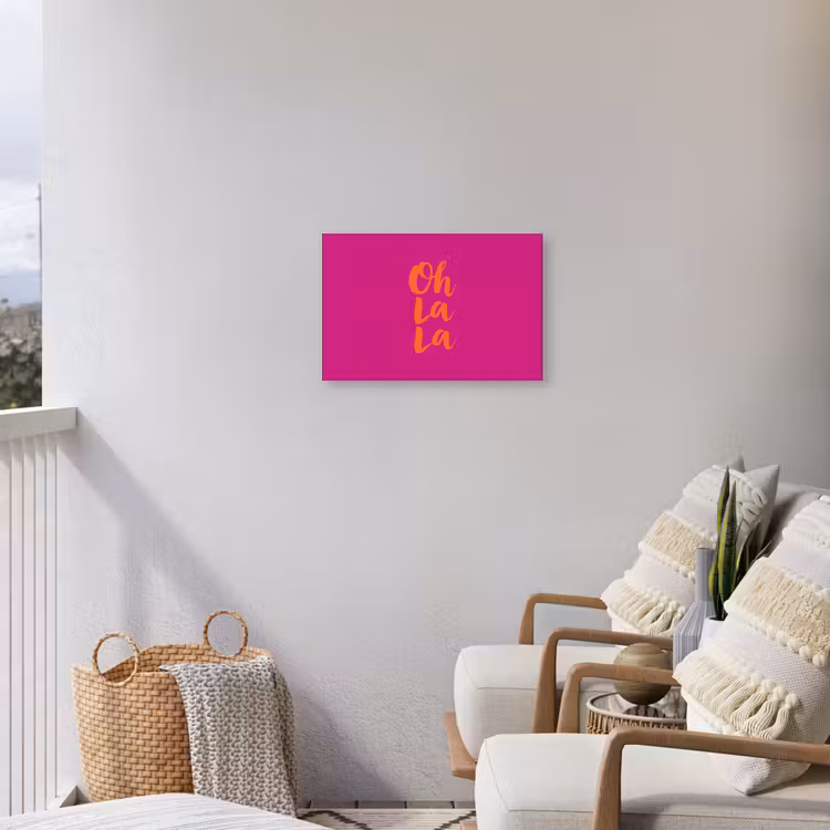 Oh la la - Roze - Oranje - Minimalistisch Tuinposter op houten frame 2 cm dik klein -sfeer1