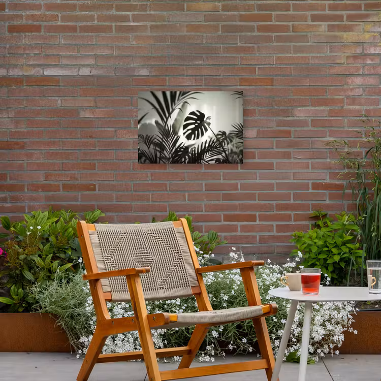 Planten - Bladeren - Natuur - Minimalistisch - Groen Tuinposter op houten frame 2 cm dik klein -sfeer3