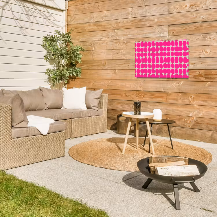 Stippen - Patroon - Roze Tuinposter op houten frame 2 cm dik klein 845 -sfeer2