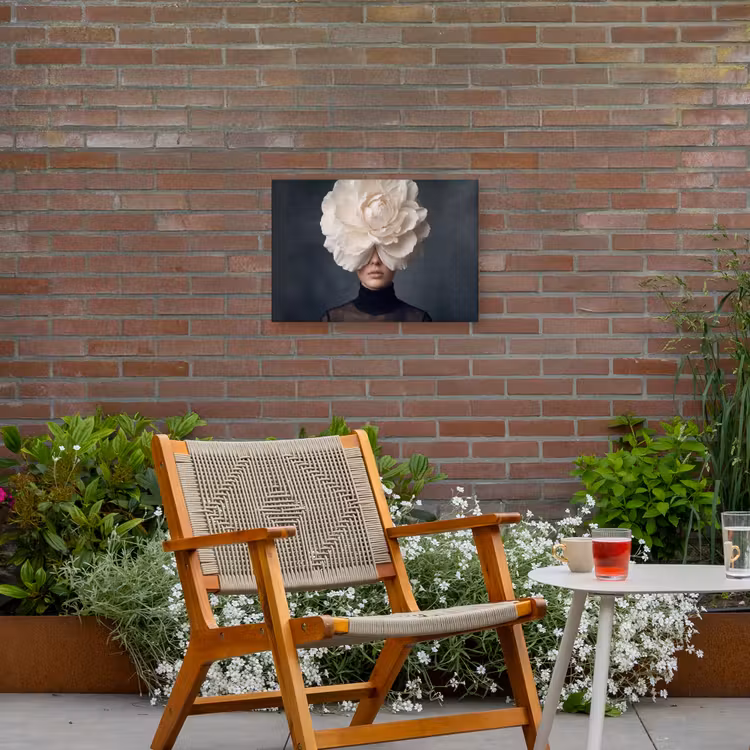 Portret - Mysterieus - Wit Tuinposter op houten frame 2 cm dik klein -sfeer3