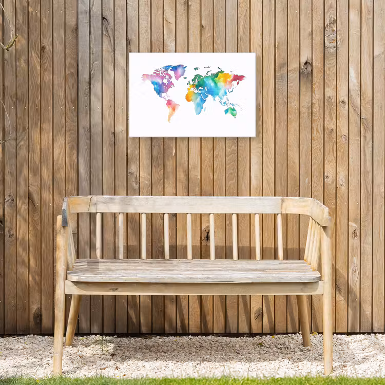 Regenboog - Wereldkaart - Aquarel Tuinposter op houten frame 2 cm dik klein -sfeer4