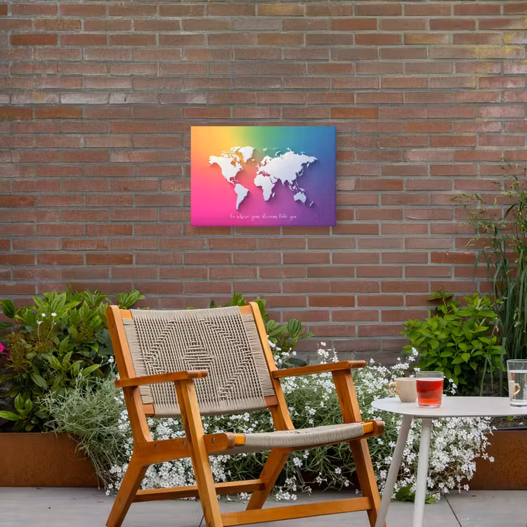 Regenboog - Quote - Wereldkaart - Dream Tuinposter op houten frame 2 cm dik klein -sfeer3