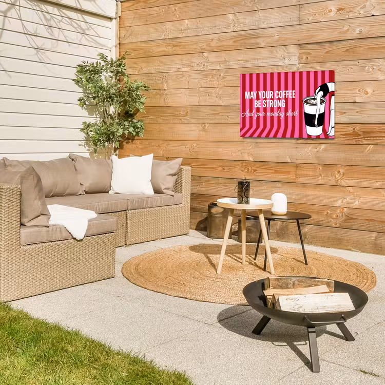Roze - Strepen - Koffie - Maandag Tuinposter op houten frame 2 cm dik klein -sfeer2