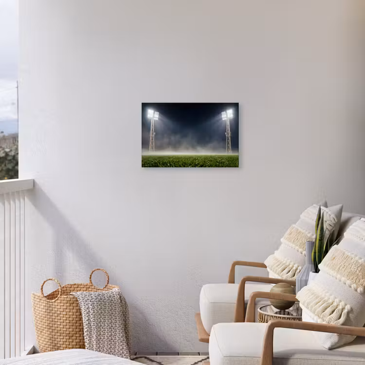 Stadion - Lichtmast - Sport - Nacht Tuinposter op houten frame 2 cm dik klein -sfeer1