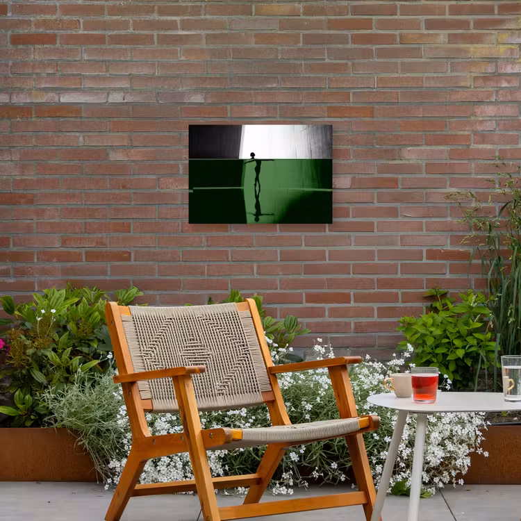 Danser - Silhouette - Kunst - Modern - Zwart-wit Tuinposter op houten frame 2 cm dik klein -sfeer3