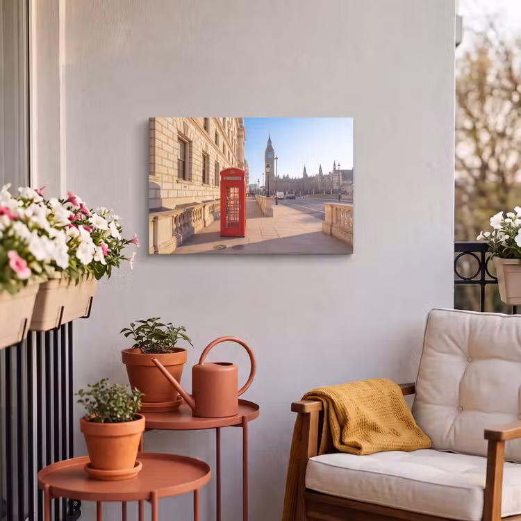 Telefooncel - Rood - Londen - Stad - Architectuur Tuinposter op houten frame 2 cm dik klein -sfeer1
