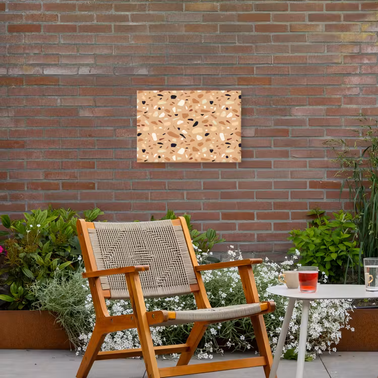 Terrazzo - Patroon - Kleurrijk - Oranje Tuinposter op houten frame 2 cm dik klein 845 -sfeer3