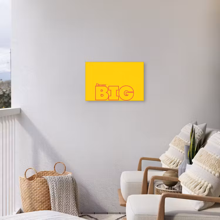 Dream big - Geel - Grafisch Tuinposter op houten frame 2 cm dik klein -sfeer1
