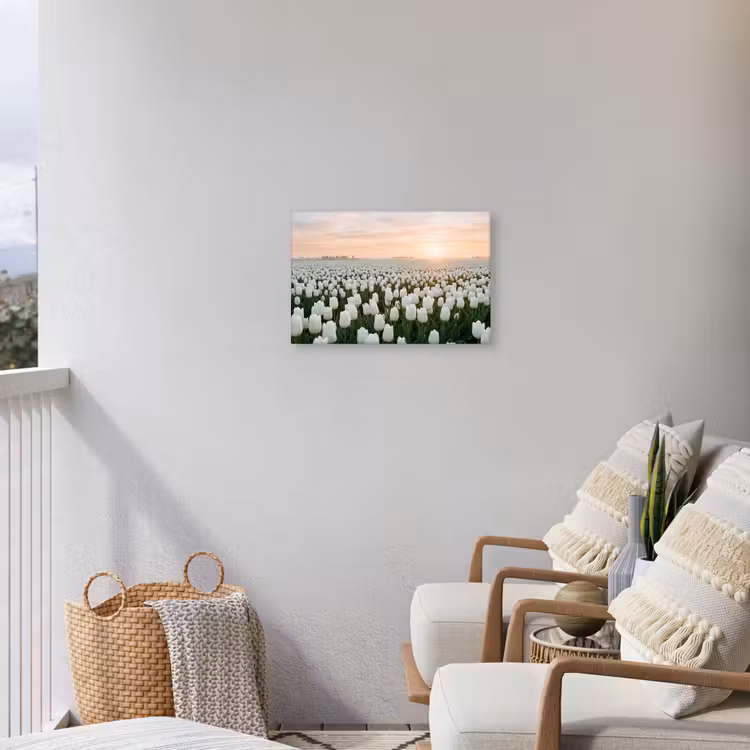 Tulpen - Landschap - Wit Tuinposter op houten frame 2 cm dik klein -sfeer1