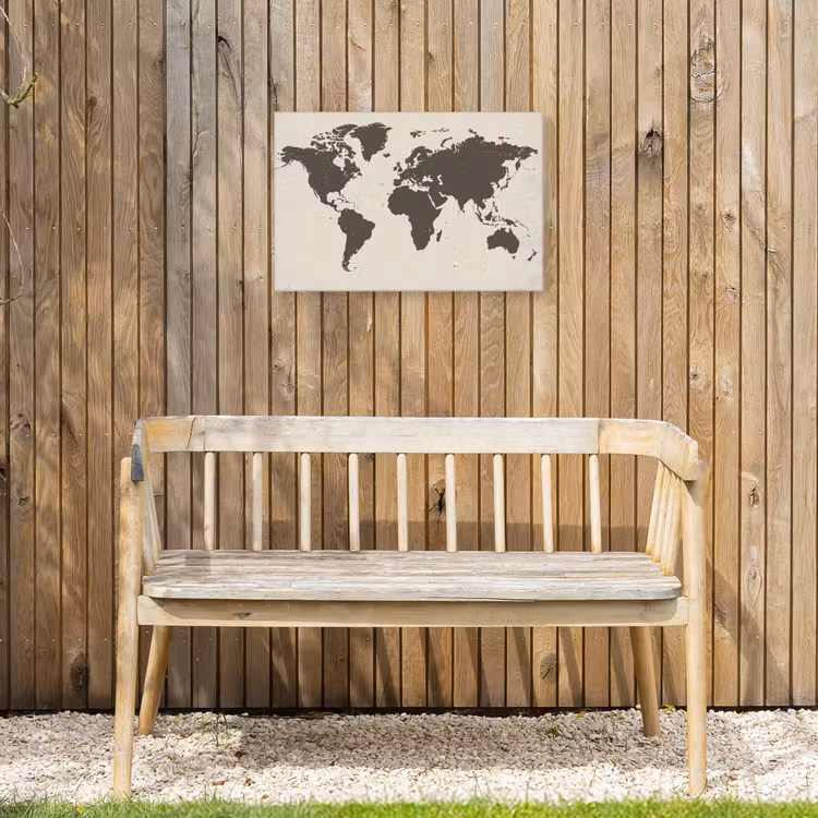 Wereldkaart - Stempelstijl - Ruw Tuinposter op houten frame 2 cm dik klein -sfeer4