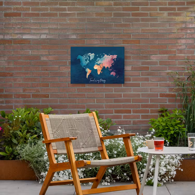 Wereldkaart - Geschilderd - Blauw - Travel Tuinposter op houten frame 2 cm dik klein -sfeer3
