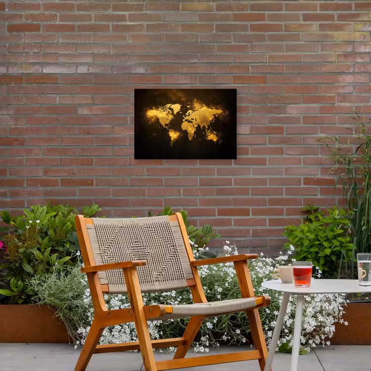 Wereldkaart - Magisch effect - Gouden deeltjes Tuinposter op houten frame 2 cm dik klein -sfeer3