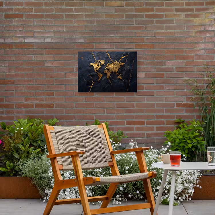 Wereldkaart - Marmer - Vurige lijnen Tuinposter op houten frame 2 cm dik klein -sfeer3