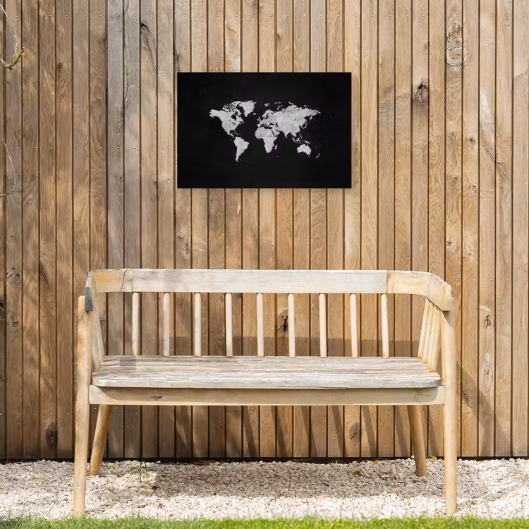 Wereldkaart - Minimalistisch - Wit Tuinposter op houten frame 2 cm dik klein -sfeer4