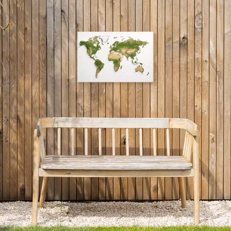 Wereldkaart - Natuurlijke kleuren - reliëfstijl Tuinposter op houten frame 2 cm dik klein -sfeer4