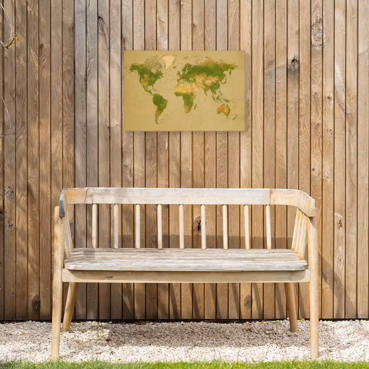 Wereldkaart - Natuurlijke tinten - Organische textuur Tuinposter op houten frame 2 cm dik klein -sfeer4