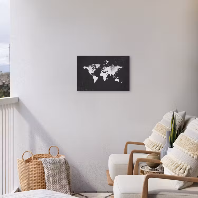 Wereldkaart - Zwart - Vliegtuig - Silhouet Tuinposter op houten frame 2 cm dik klein -sfeer1