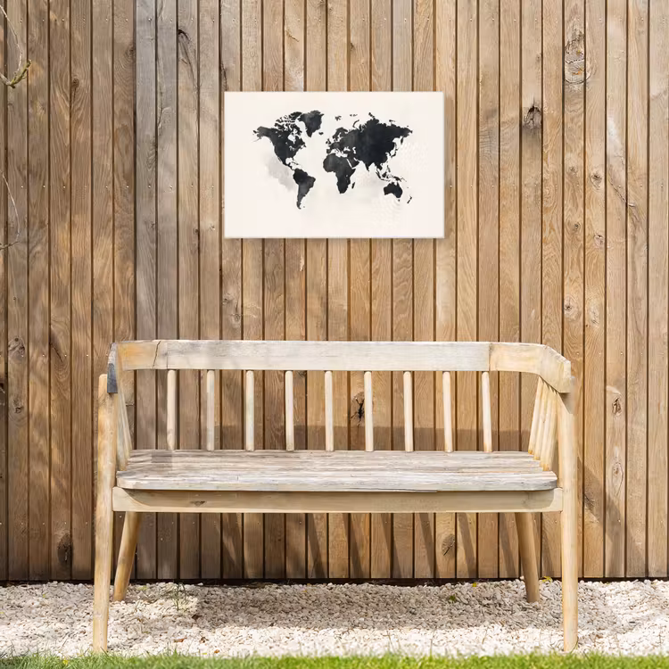 Wereldkaart - Zwart - Wit - Verf Tuinposter op houten frame 2 cm dik klein -sfeer4