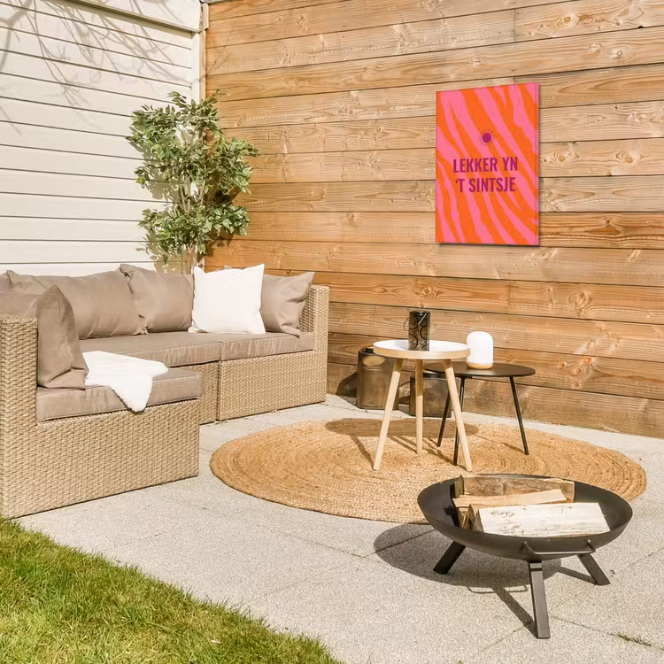 Quote - Zomer - Roze Tuinposter op houten frame 2 cm dik klein -sfeer2