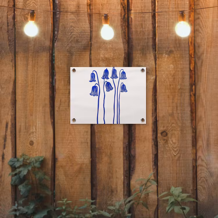 Bloemen - Blauw - Lijnen - Bloemblaadjes tuinposter los doek klein -sfeer1