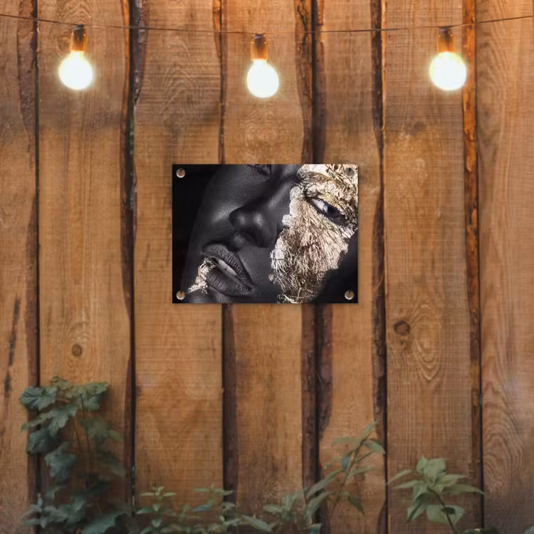Vrouw - Goud - Zwart - Verf - Luxe tuinposter los doek klein -sfeer1