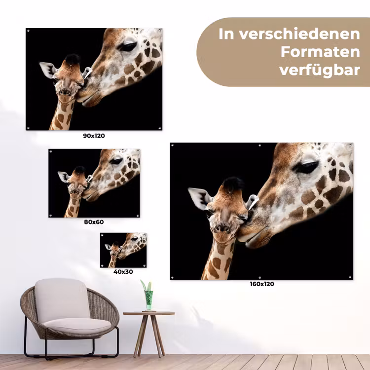 Moederlijke tederheid bij giraffen tuinposter los doek klein -Xsfeer9_DE