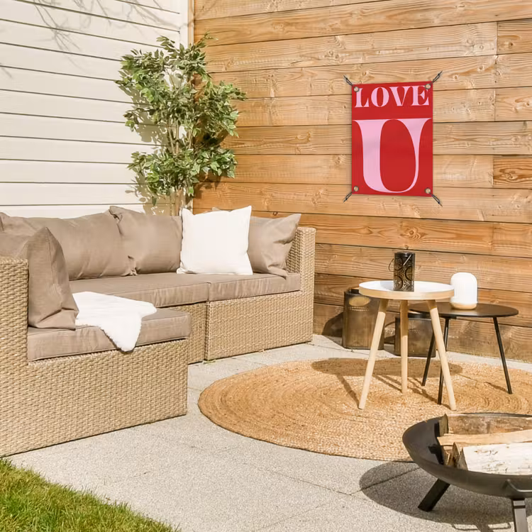 Rood - Love - Valentijn - Roze tuinposter los doek klein -sfeer4