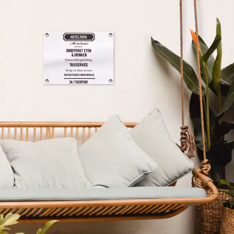 Spreuken - Hotel papa - Quotes - Vader tuinposter los doek klein -sfeer7