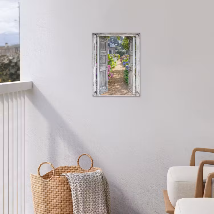 Deur naar een bloementuin tuinposter los doek klein -sfeer8