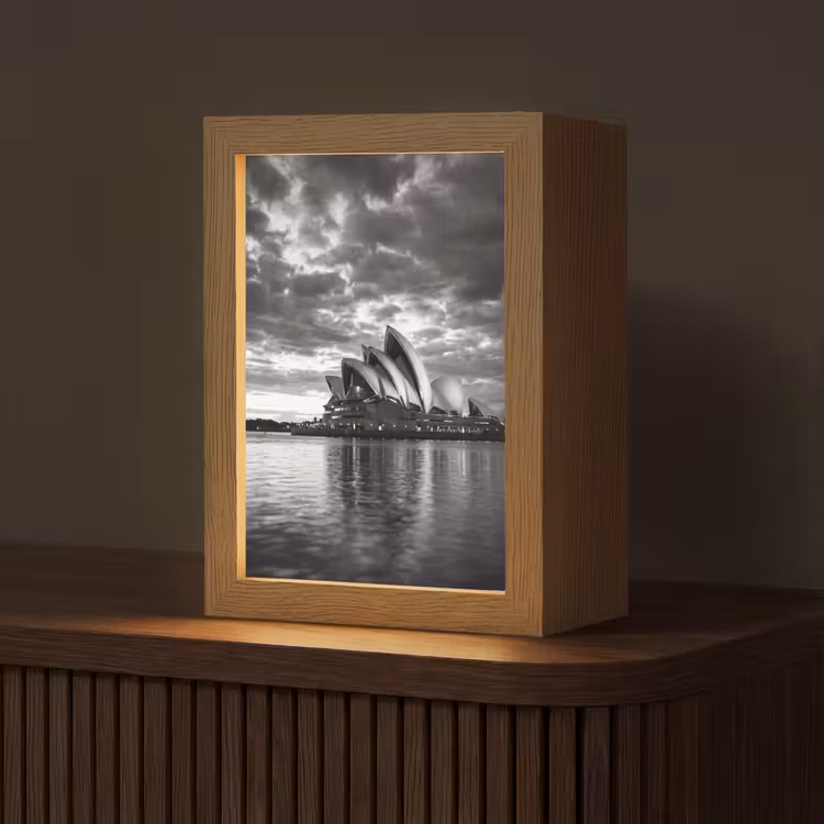 Personalisierte Lightbox - Architektur – Wasser – Stadt – Modern – Schwarz-Weiß — 1