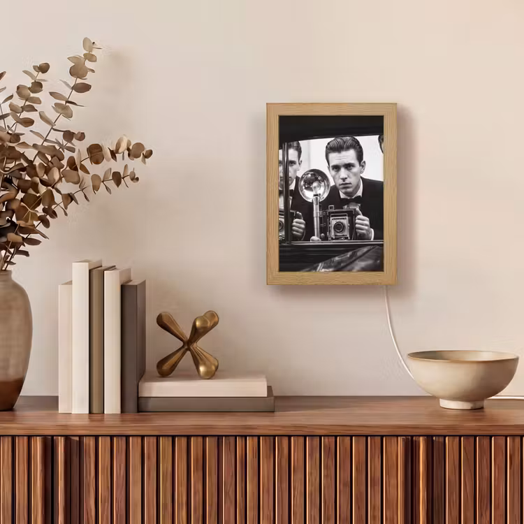 Fotograaf - Camera - Vintage - Journalistiek - Zwart-wit Light Box met kabel (Tafellamp) klein -sfeer2