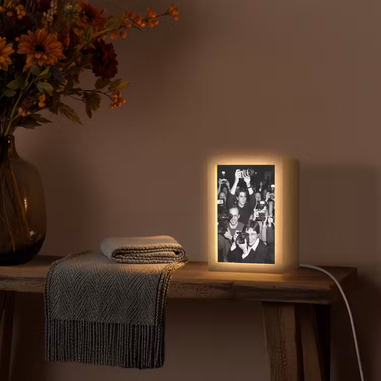 Fotografen - Menigte - Flitsers - Journalistiek Light Box met kabel (Tafellamp) klein -sfeer4