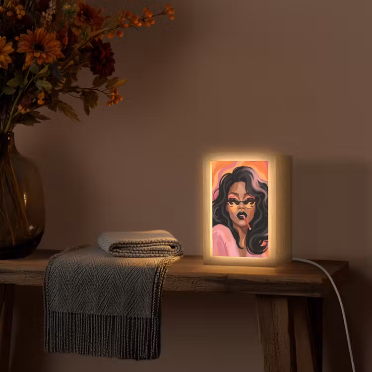 Personalisierte Lightbox - Frau – Sonnenbrille – Modern – Porträt – Orange - Vrouw - Zonnebril - Modern - Portret - Oranje Light Box met kabel (Tafellamp) klein