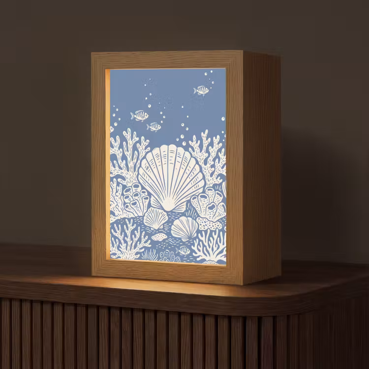 Zeeleven - Koraal - Schelp - Vis - Illustratie - Onderwater Light Box met kabel (Tafellamp) klein -z3d_website