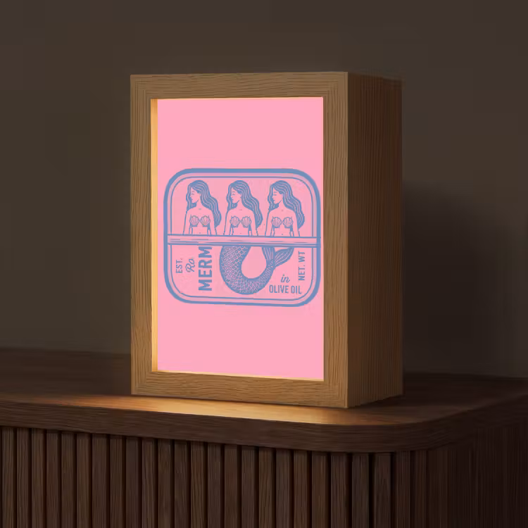 Personalisierte Lightbox - Meerjungfrau – Sardinendose – Illustration – Rosa – Retro - Meermin - Sardineblik - Illustratie - Roze - Retro Light Box met kabel (Tafellamp) klein