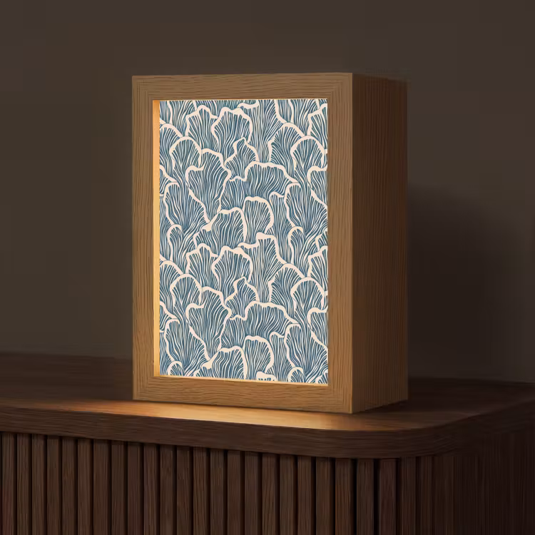 Organisch - Blauw - Crème - Schelpen Light Box met kabel (Tafellamp) klein 925 -z3d_website