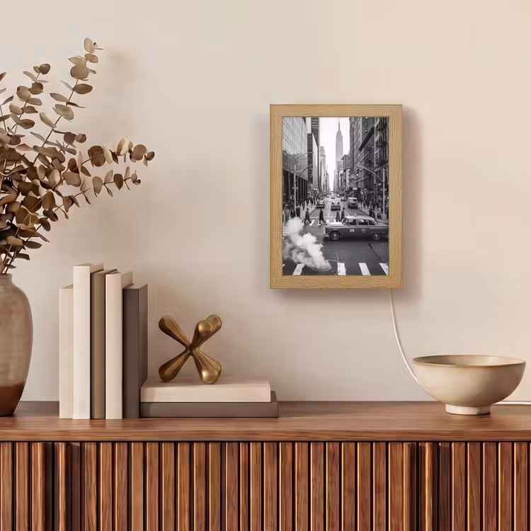 Personalisierte Lightbox - Stadt – Straße – Gebäude – Verkehr – Schwarz-Weiß - Stad - Straat - Gebouwen - Verkeer - Zwart-wit Light Box met kabel (Tafellamp) klein