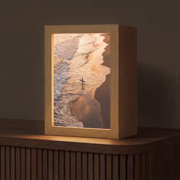 Personalisierte Lightbox - Surfer – Strand – Sonnenuntergang – Ozean – Gold - Surfer - Strand - Zonsondergang - Oceaan - Goud Light Box met kabel (Tafellamp) klein