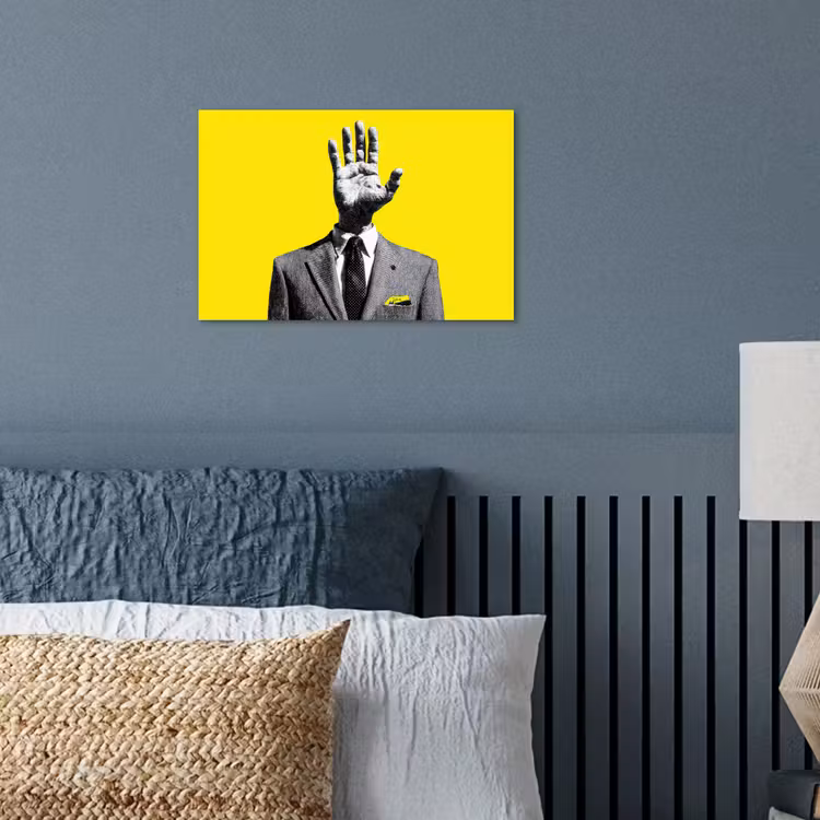 Pak - Hand - Geel poster papier klein -sfeer2