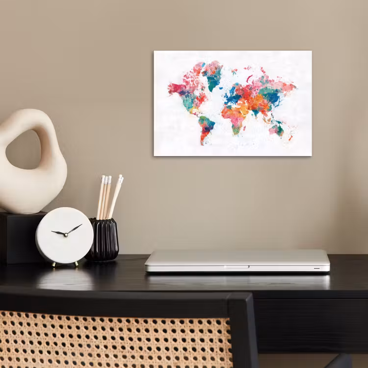Waterverf - Wereldkaart - Kleurrijk - Continenten poster papier klein -sfeer1