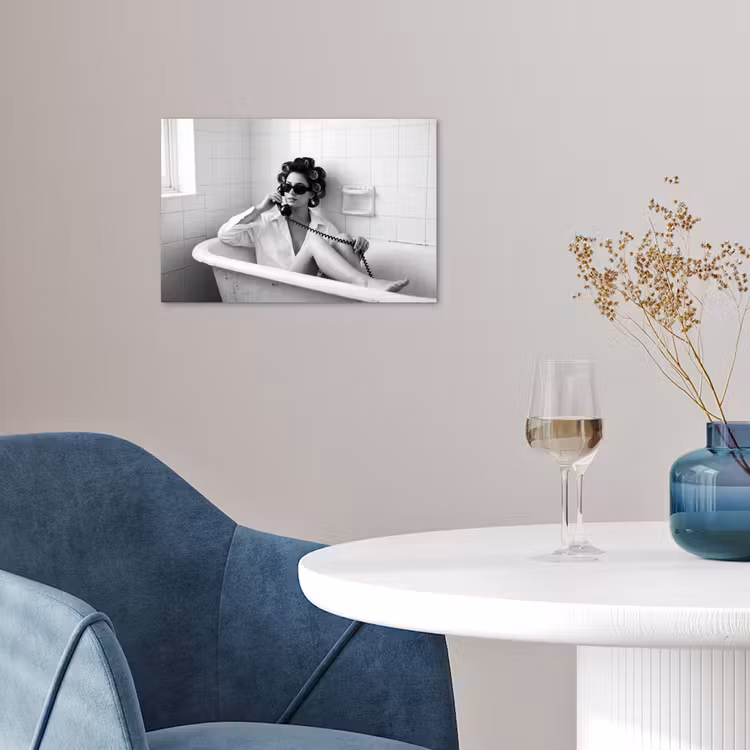 Bad - Vrouw - Zwart - Wit poster papier klein -sfeer3