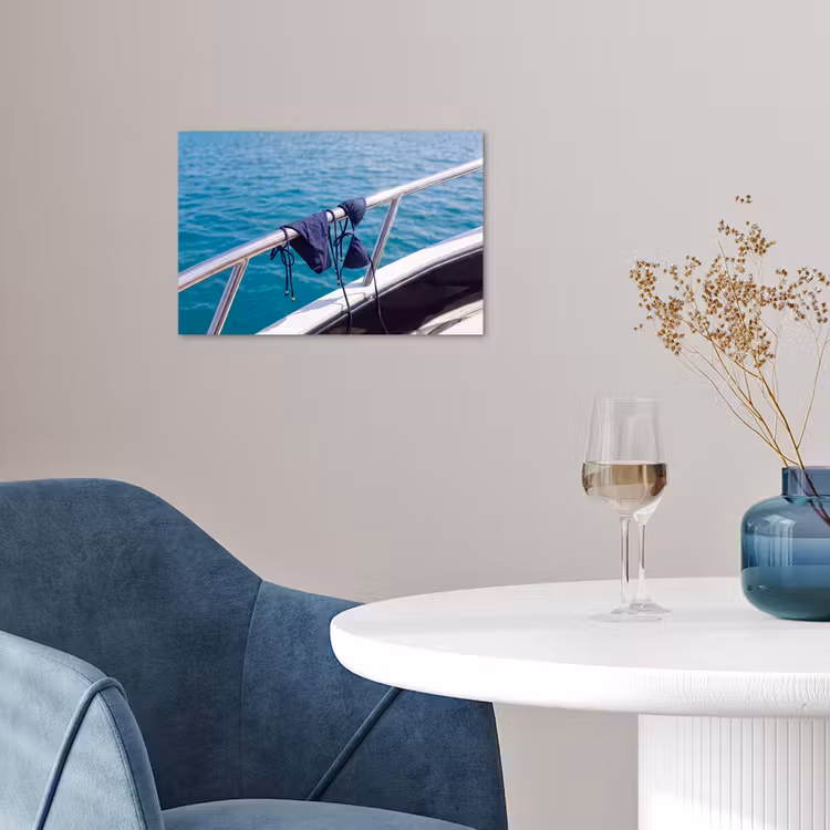 Bikini - Reling - Zee - Zomer - Blauw poster papier klein -sfeer3