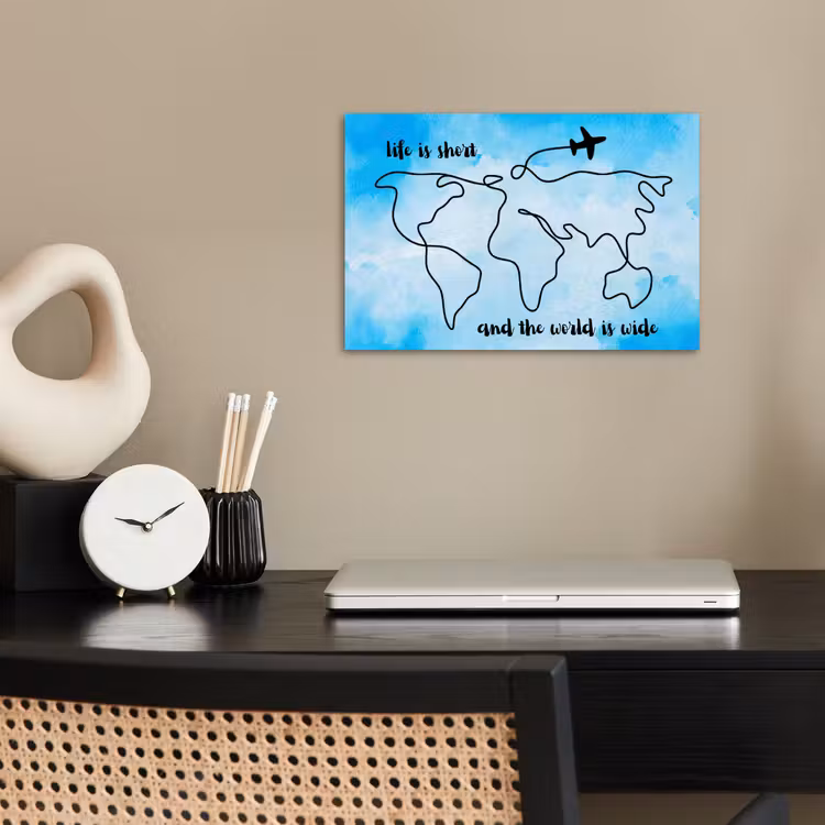Blauw - Quote - Wereldkaart poster papier klein -sfeer1
