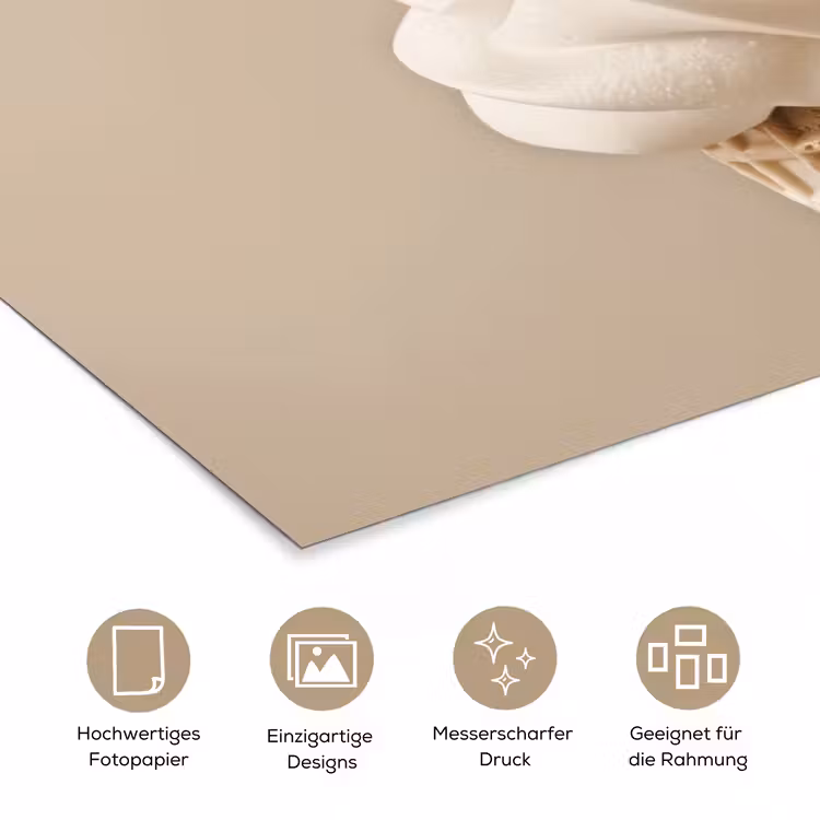 IJs - Softijs - Romig - Hoorntje - Beige poster papier klein -tcloseup_DE