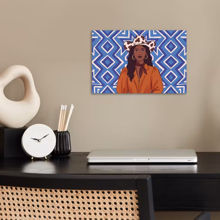 Vrouw - Cowboyhoed - Portret - Modern - Blauw poster papier klein -sfeer1