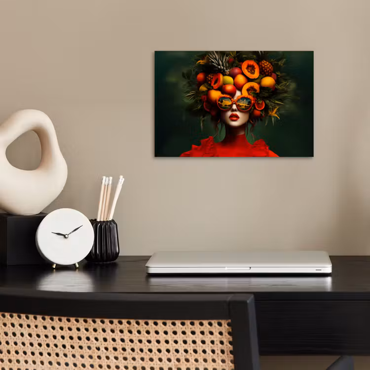 Vrouw - Vruchten - Papaja - Ananas poster papier klein -sfeer1