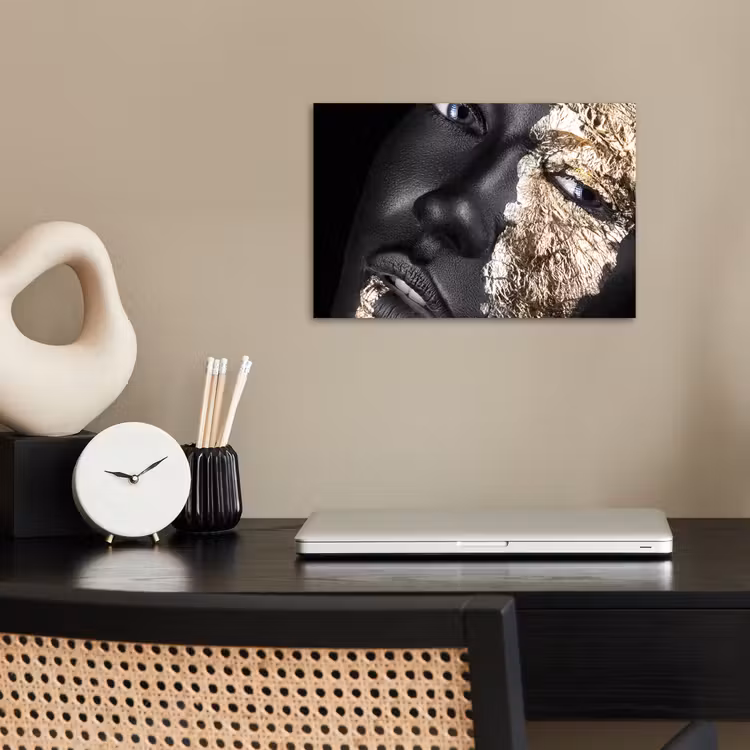 Vrouw - Goud - Zwart - Verf - Luxe poster papier klein -sfeer1
