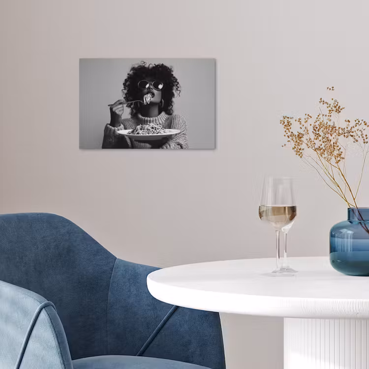 Vrouw - Pasta - Zwart - Wit poster papier klein -sfeer3