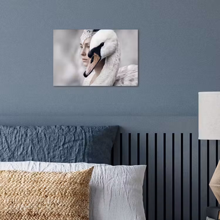 Vrouw - Zwaan - Wit poster papier klein -sfeer2
