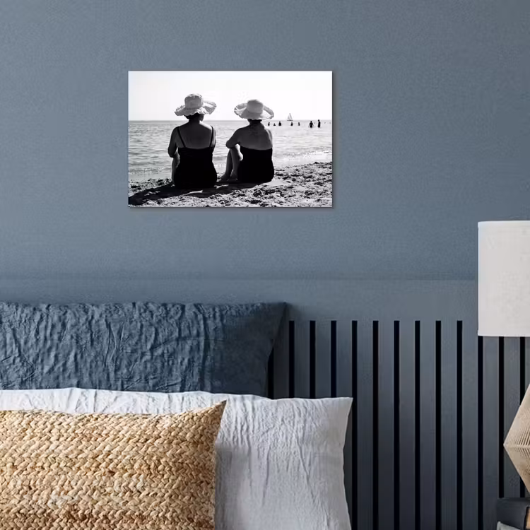 Vrouwen - Zonnehoed - Strand - Zwart - Wit poster papier klein -sfeer2